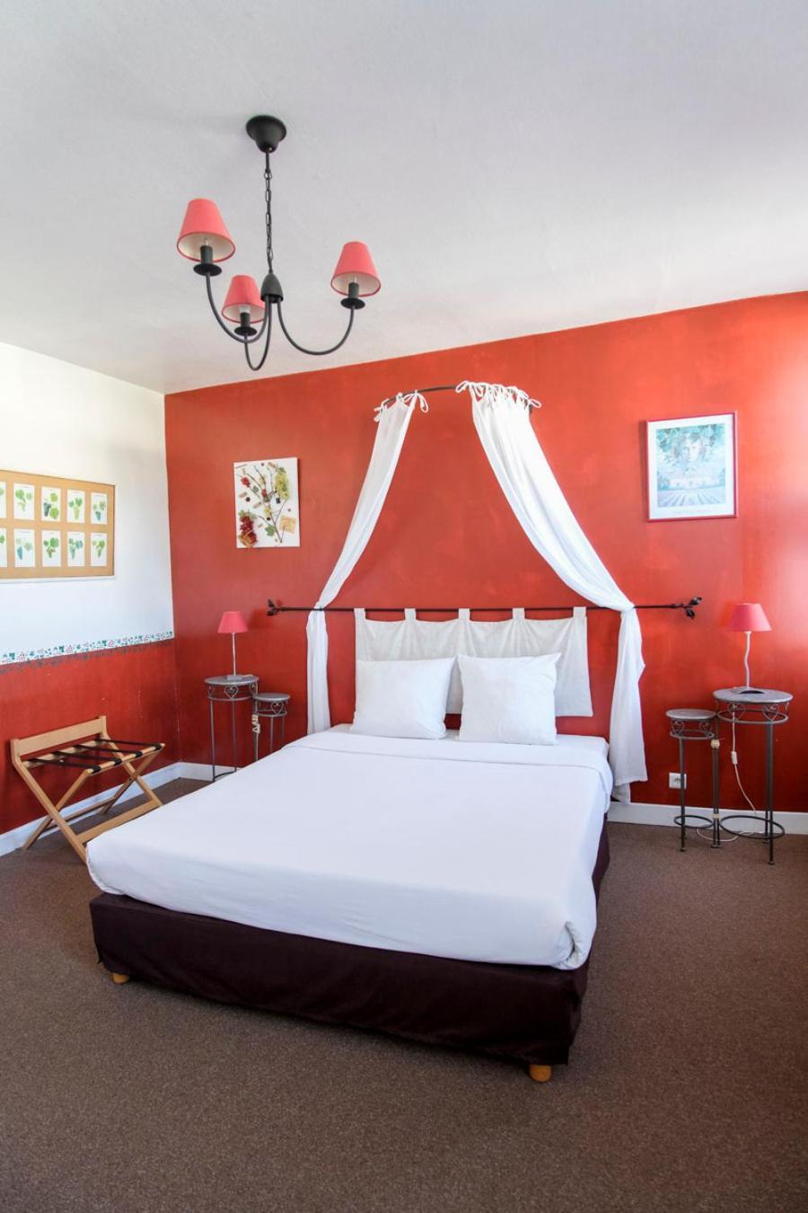 Les Gues Rivieres Bed & Breakfast Pujols  Rom bilde