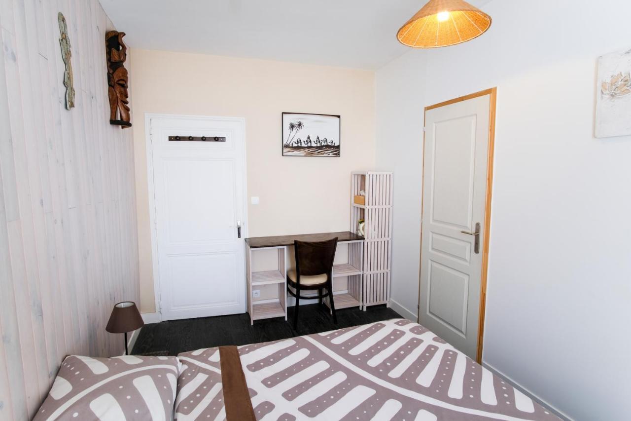 Les Gues Rivieres Bed & Breakfast Pujols  Eksteriør bilde
