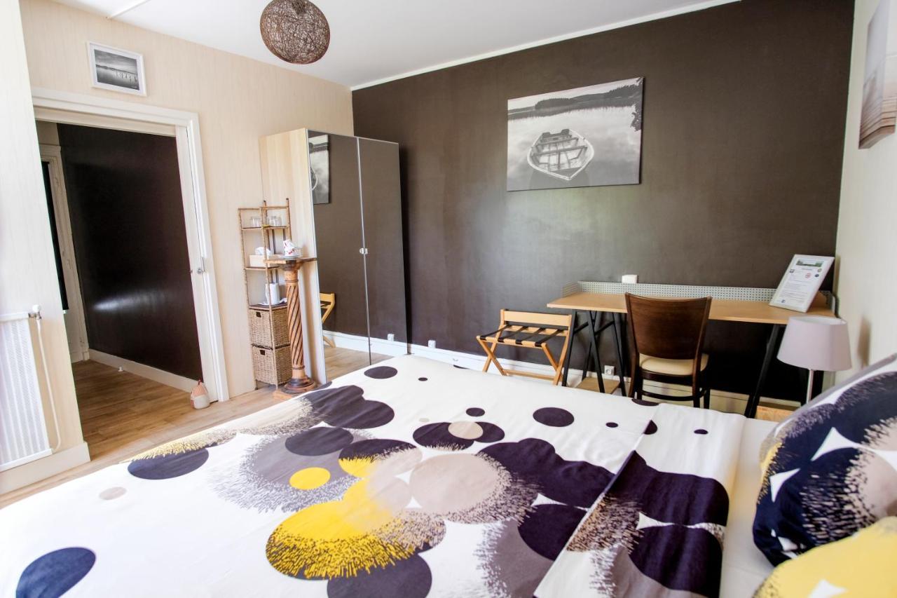 Les Gues Rivieres Bed & Breakfast Pujols  Eksteriør bilde