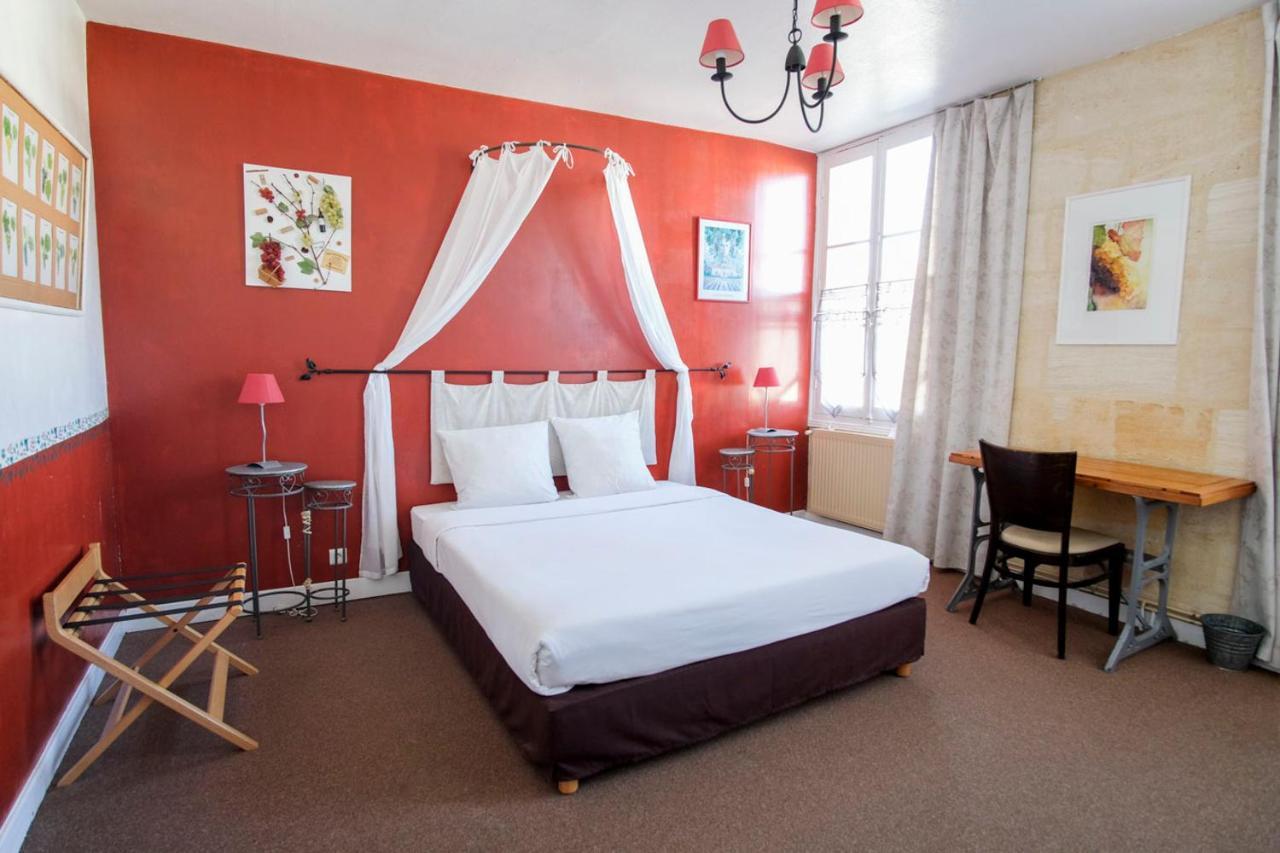 Les Gues Rivieres Bed & Breakfast Pujols  Eksteriør bilde